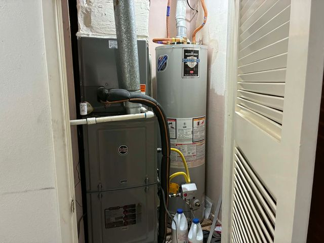 2421 Shalon Avenue, Fort Worth, TX 76112