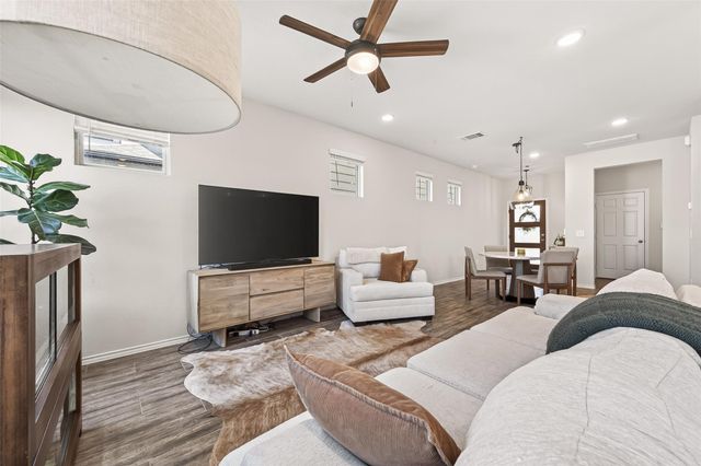 10404 Marston Vineyard Drive, Houston, TX 77025