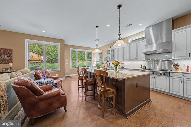 13723 LONG RIDGE DR, Gainesville, VA 20155
