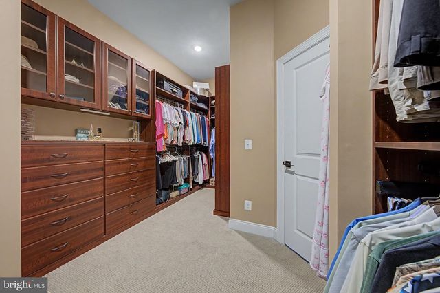 13723 LONG RIDGE DR, Gainesville, VA 20155