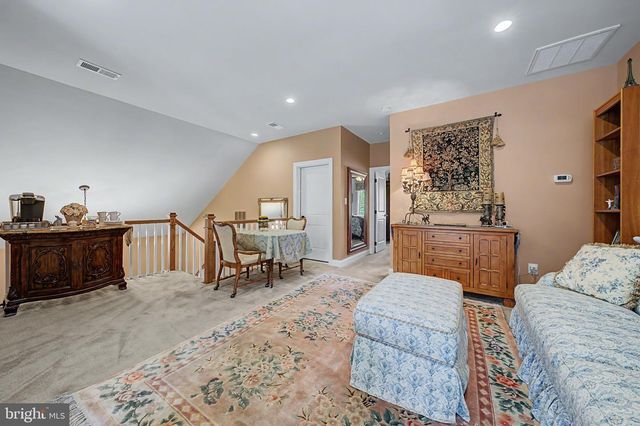 13723 LONG RIDGE DR, Gainesville, VA 20155
