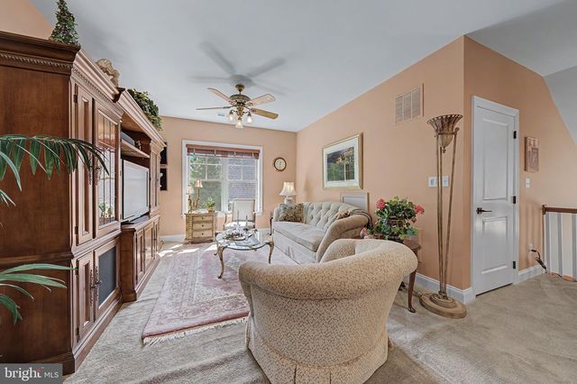 13723 LONG RIDGE DR, Gainesville, VA 20155