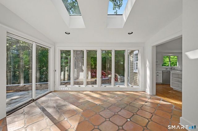 44 Redding Road, Easton, CT 06612