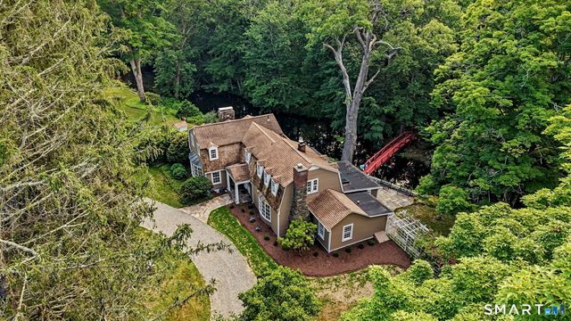 44 Redding Road, Easton, CT 06612