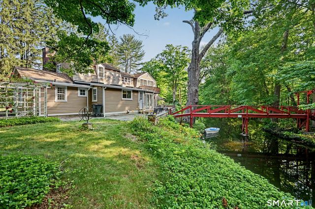 44 Redding Road, Easton, CT 06612