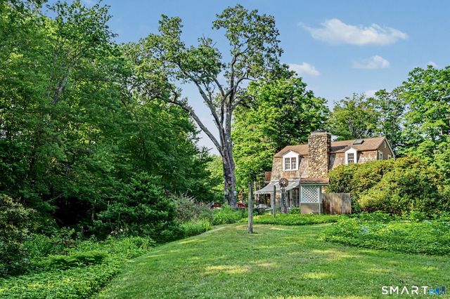 44 Redding Road, Easton, CT 06612