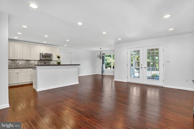 3079 MERIDIAN DR, Greenbackville, VA 23356