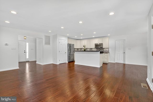 3079 MERIDIAN DR, Greenbackville, VA 23356