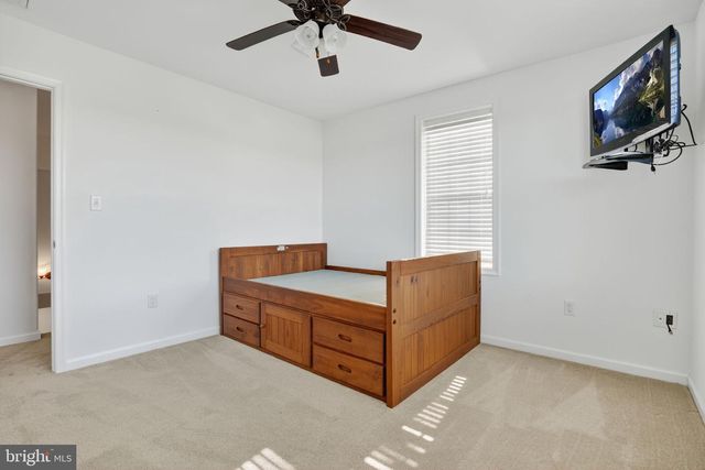 3079 MERIDIAN DR, Greenbackville, VA 23356