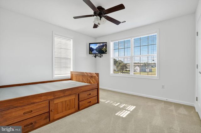 3079 MERIDIAN DR, Greenbackville, VA 23356