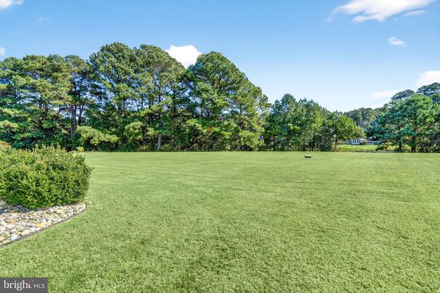 3079 MERIDIAN DR, Greenbackville, VA 23356