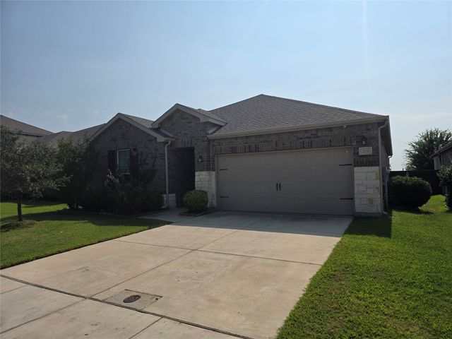2031 Avondown Road, Forney, TX 75126