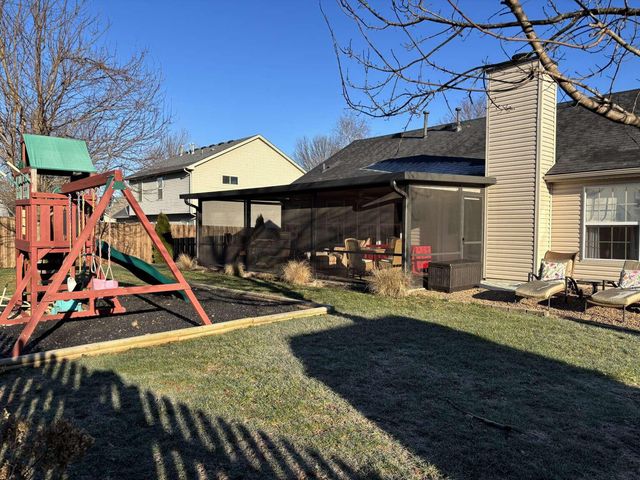 131 Carriage Lane, Midway, KY 40347