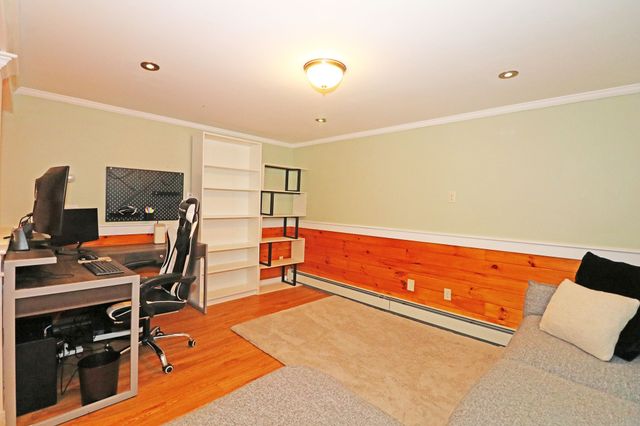 85 Forsyth Ave, Somerset, MA 02726