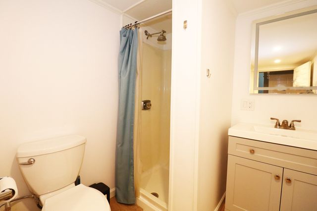 85 Forsyth Ave, Somerset, MA 02726