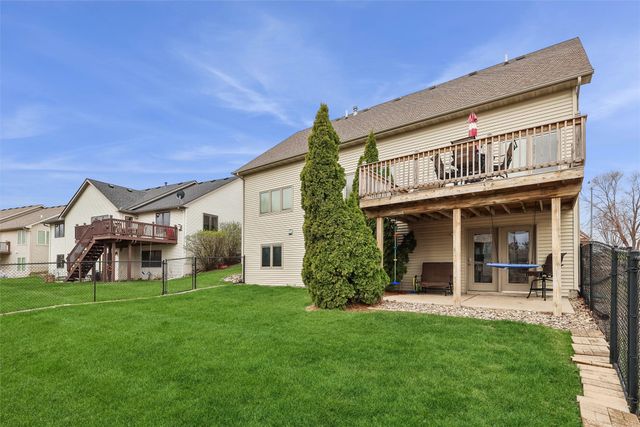 1105 NW Boulder Brook Drive, Ankeny, IA 50023