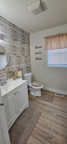 289 Morton St, Springfield, MA 01119
