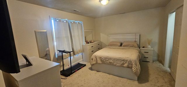 289 Morton St, Springfield, MA 01119