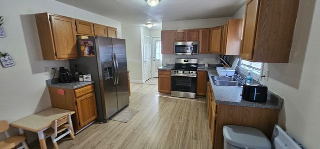289 Morton St, Springfield, MA 01119