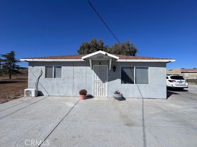11918 Hemlock, Hesperia, CA 92345