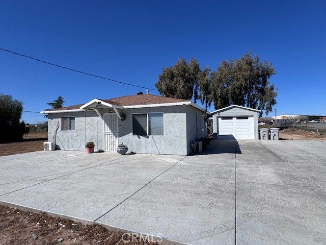 11918 Hemlock, Hesperia, CA 92345