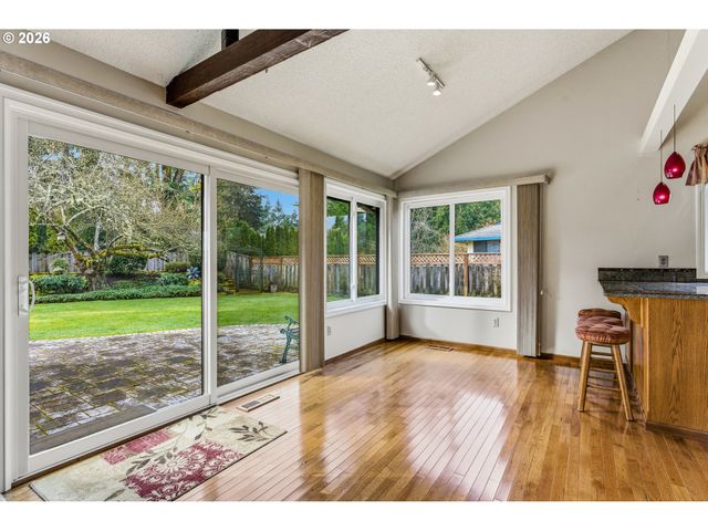 18690 Sw ALDERWOOD Dr, Beaverton, OR 97003