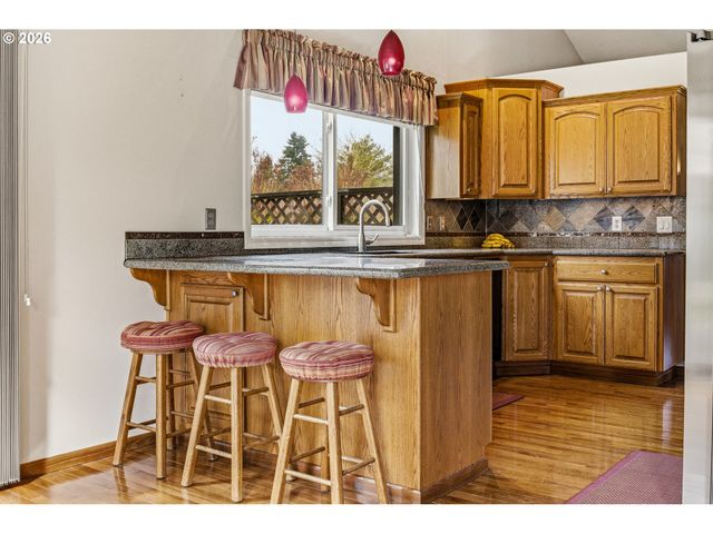 18690 Sw ALDERWOOD Dr, Beaverton, OR 97003