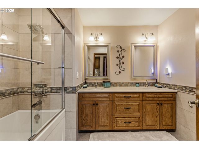 18690 Sw ALDERWOOD Dr, Beaverton, OR 97003