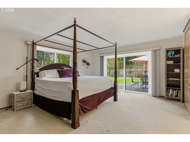 18690 Sw ALDERWOOD Dr, Beaverton, OR 97003