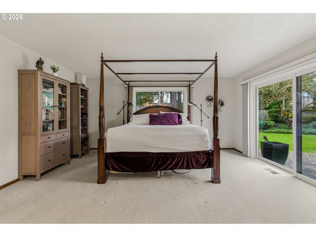 18690 Sw ALDERWOOD Dr, Beaverton, OR 97003