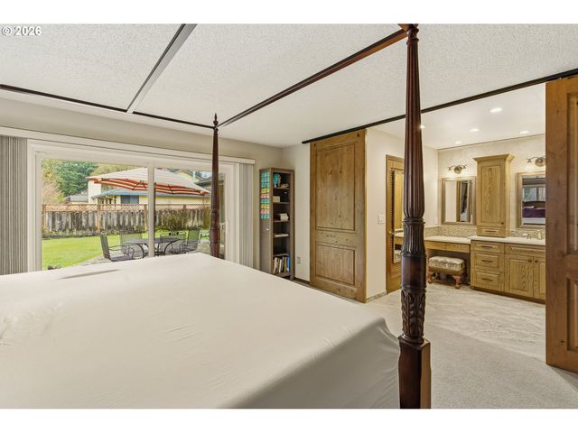 18690 Sw ALDERWOOD Dr, Beaverton, OR 97003