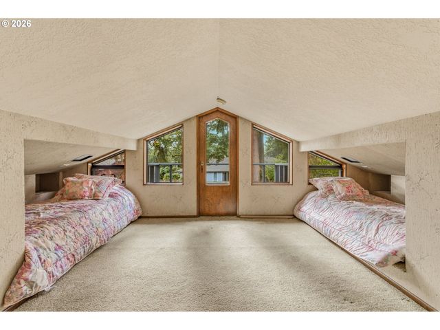 18690 Sw ALDERWOOD Dr, Beaverton, OR 97003