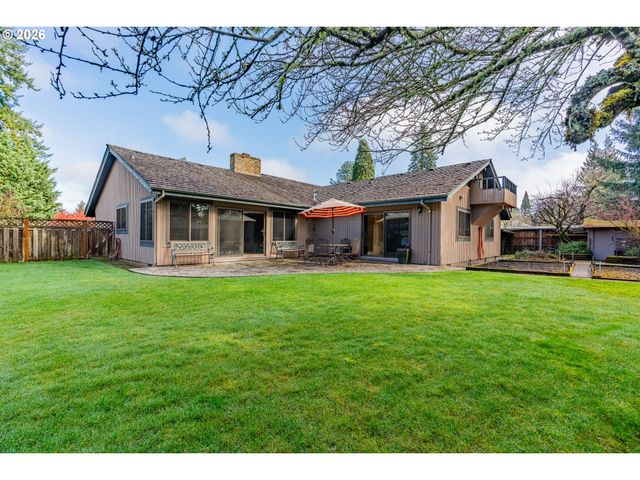 18690 Sw ALDERWOOD Dr, Beaverton, OR 97003