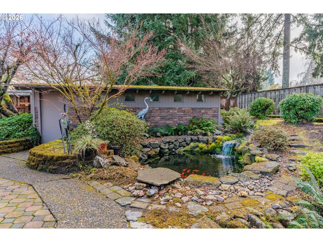 18690 Sw ALDERWOOD Dr, Beaverton, OR 97003