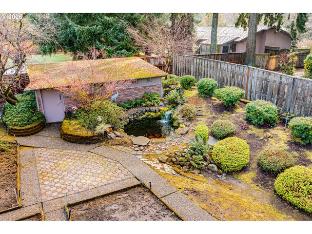 18690 Sw ALDERWOOD Dr, Beaverton, OR 97003