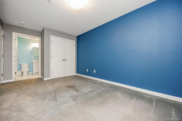 1003 Willow Lane, Valley Stream, NY 11580