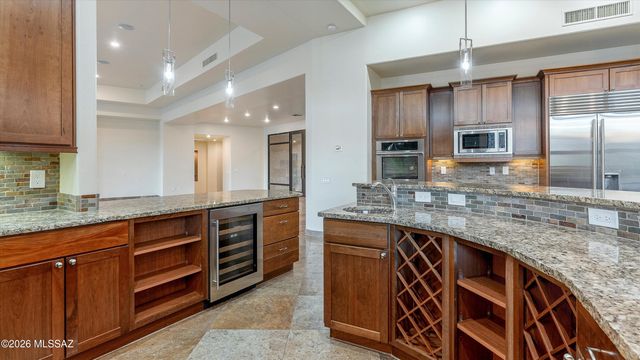 4118 W Cayton Mountain Drive, Marana, AZ 85658