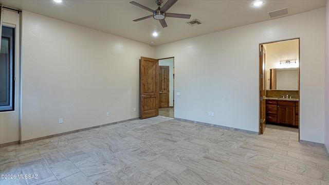 4118 W Cayton Mountain Drive, Marana, AZ 85658