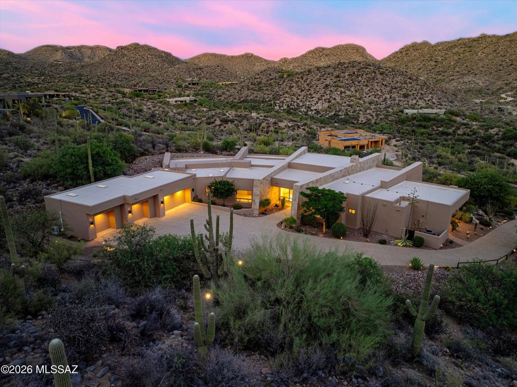4118 W Cayton Mountain Drive, Marana, AZ 85658