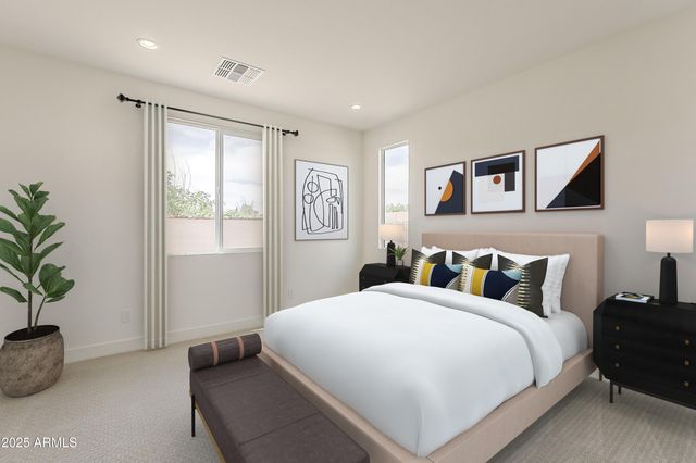 17655 W CRAWFORDSVILLE Drive, Surprise, AZ 85388