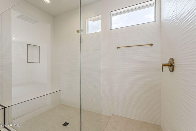 17655 W CRAWFORDSVILLE Drive, Surprise, AZ 85388