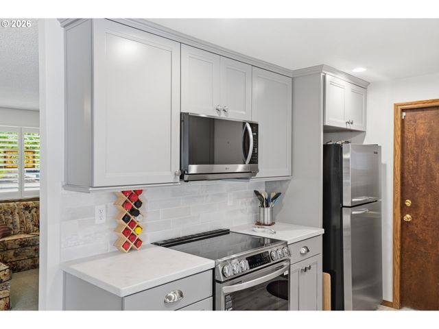 804 Ne 117TH Ave, Vancouver, WA 98684
