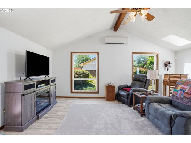 804 Ne 117TH Ave, Vancouver, WA 98684
