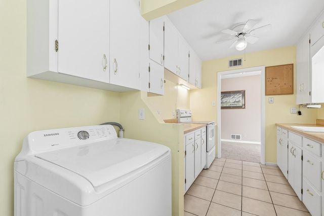 1325 W Jewell Street, Wichita, KS 67217