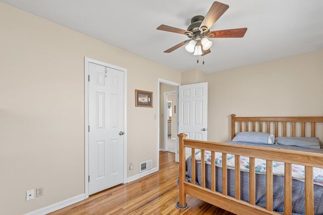 1325 W Jewell Street, Wichita, KS 67217