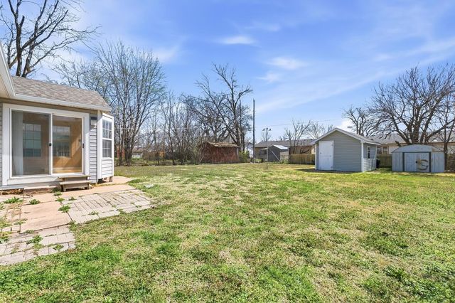 1325 W Jewell Street, Wichita, KS 67217