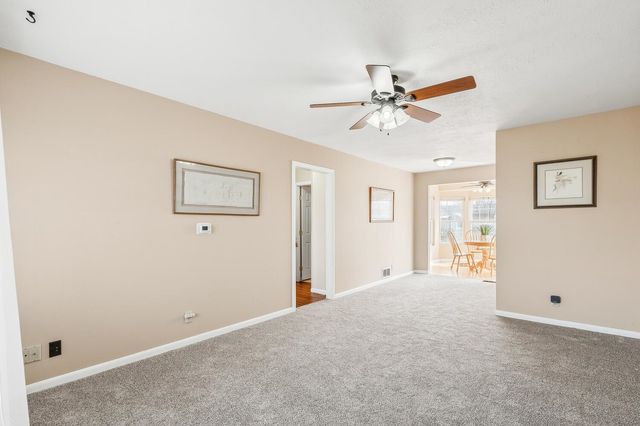 1325 W Jewell Street, Wichita, KS 67217