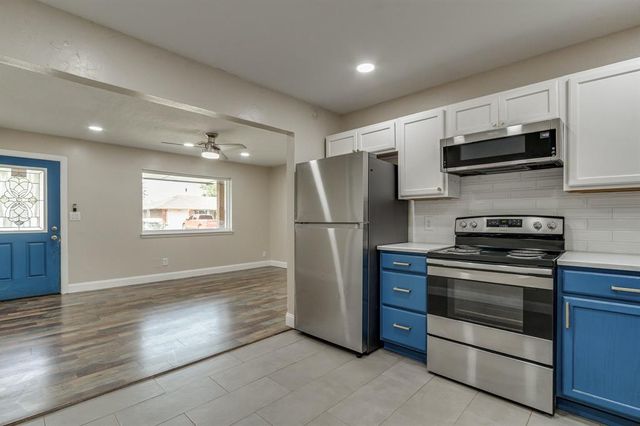 786 NW 1st Street, Moore, OK 73160