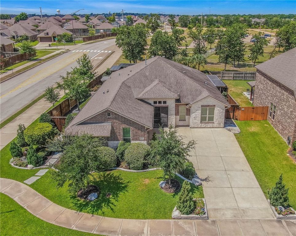 4001 Dunlap Loop, College Station, TX 77845 — exterior