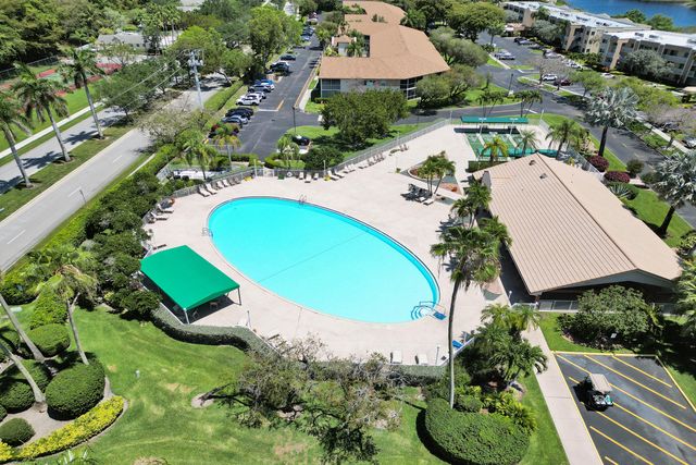7243 S Devon Drive, Tamarac, FL 33321